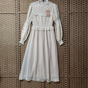 Champagne & Strawberry Dress Womens XS White Long‎ Sleeve Ruffle Maxi Shimmer